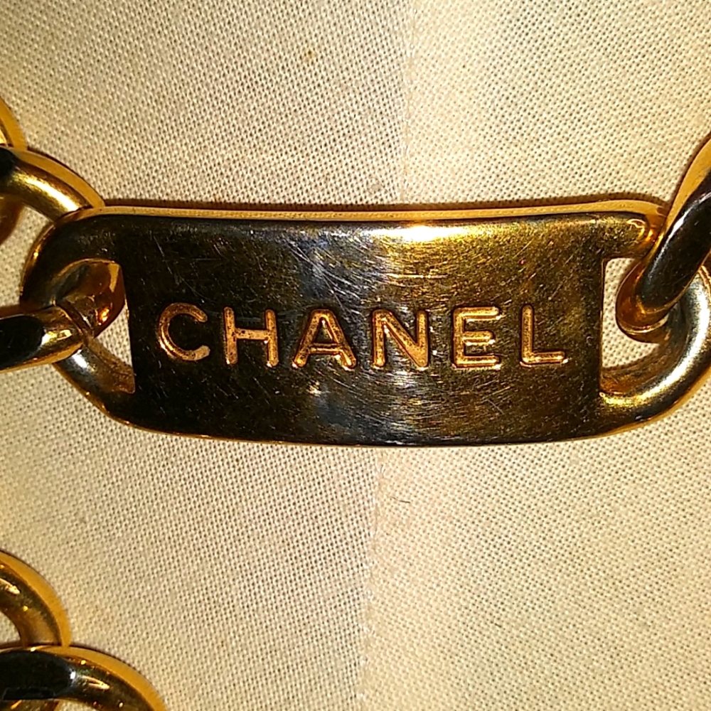 CHANEL CHAIN LINK BELT VINTAGE 36.5" (Listing 1 OF 2) - Picture 3 of 17